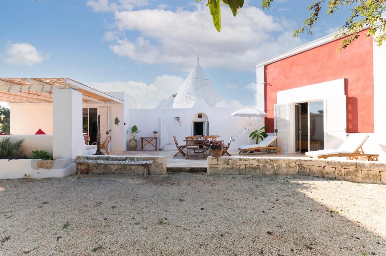 Villa Trullo Cezanne unique&peaceful à Ceglie Messapica Extérieur photo