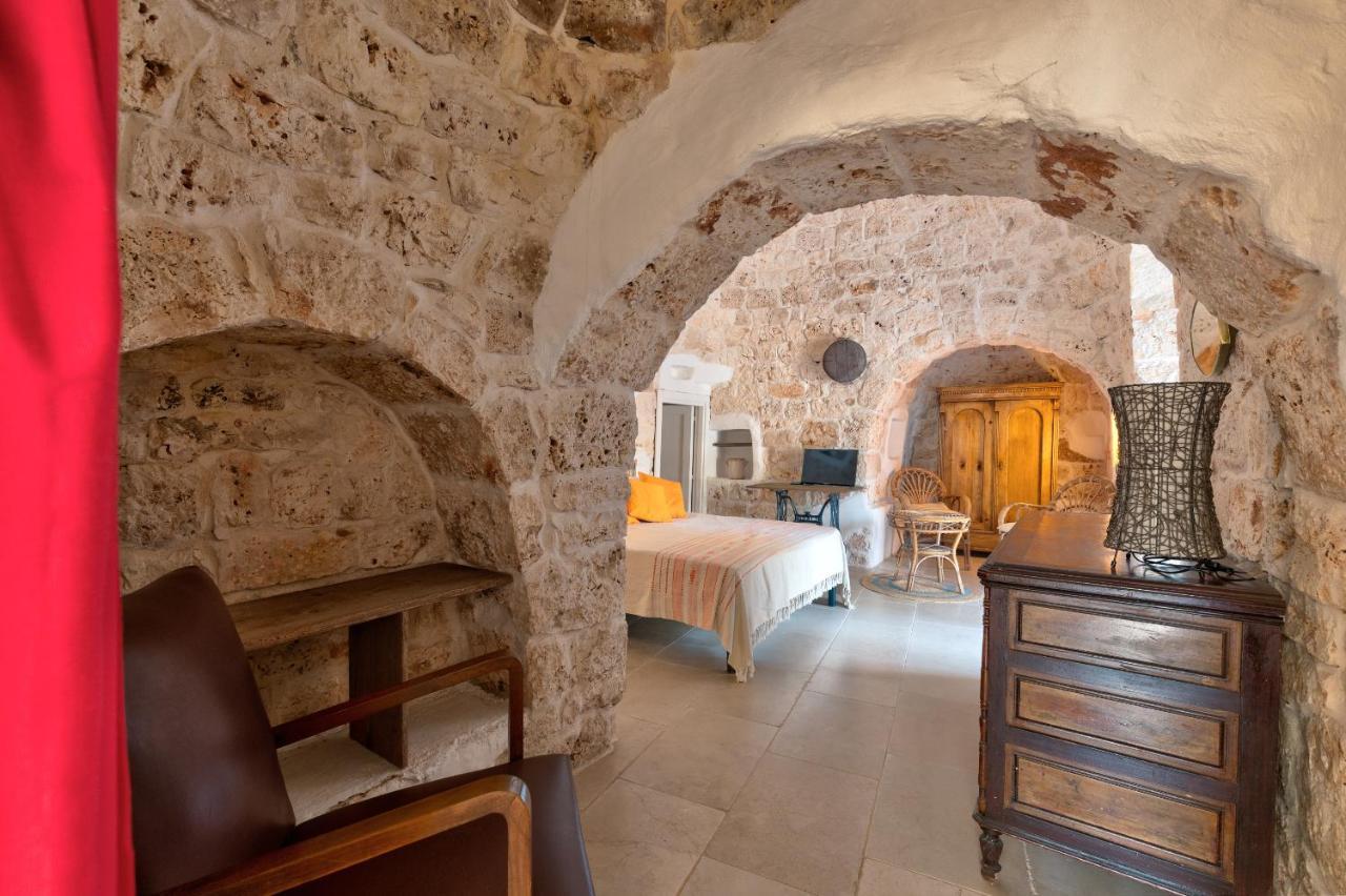 Villa Trullo Cezanne unique&peaceful à Ceglie Messapica Extérieur photo